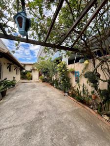 Zahrada ubytování Casa charmosa e aconchegante em Cabo Frio