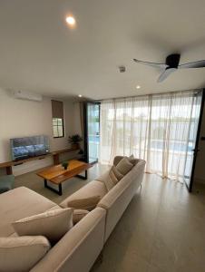 TV/trung tâm giải trí tại Lulu Diani