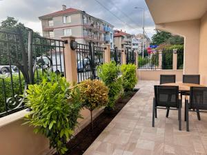 Balkón nebo terasa v ubytování Апартаменти Bella Deluxe