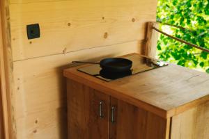 Fotografie z fotogalerie ubytování Lakeside Glamping Tents Mažijev Grič v destinaci Gradišče pri Lukovici