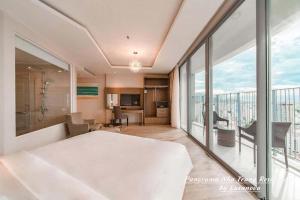Panorama Nha Trang Residences by Luxanova客房内的一张或多张床位