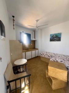 Kuchyň nebo kuchyňský kout v ubytování Villa Aigli