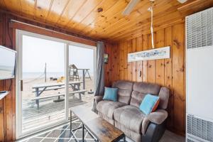 Χώρος καθιστικού στο Cozy Classic Close to Beach +17 φωτογραφίες