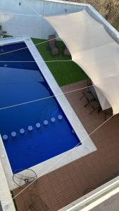 Piscina en o cerca de House in Teques Rooftop with view and pool for 15