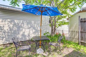 Walk to Pier and Ocean Apt in Old Orchard Beach!外面的花园