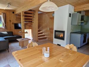 Kuchyň nebo kuchyňský kout v ubytování Chalet Martina