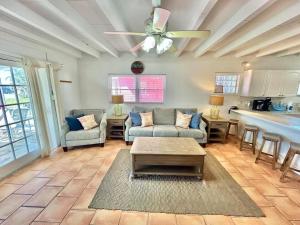 セントジョージ島にあるMiami Viceのギャラリーの写真