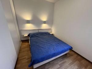 Postel nebo postele na pokoji v ubytování Résidence Les Vertmarines - 226 - Appartement tout confort en résidence avec piscine au Verdon sur Mer MAE-9133