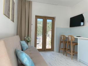 Μια τηλεόραση ή/και κέντρο ψυχαγωγίας στο the house Rogoznica
