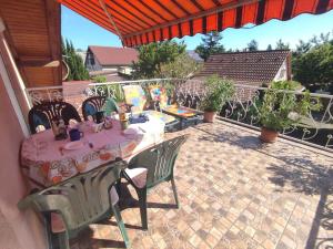 Balkón alebo terasa v ubytovaní Apartment Balatonfenyves/Balaton 18360