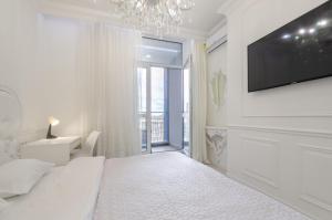 Posteľ alebo postele v izbe v ubytovaní Petrovdom Apartments 10-353 in RC Central Park, 7 John McCain Street