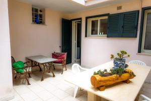 Gallery image of Green Tulip - Beauty Apartment with Garden in Uggiano la Chiesa +9 photos