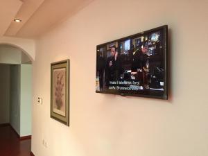 TV a/nebo společenská místnost v ubytování Apartments Corina