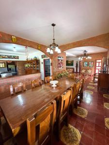 Un restaurant sau alt loc unde se poate mânca la Hacienda San Rafael en Jericó, Antioquia