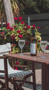 Imagen de la galería de Stergios House, en Kalamaki 34 fotos más