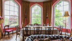 Posezení v ubytování Catchfrench Manor