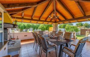 Zdjęcie z galerii obiektu Holiday Home Medulin 33 w Medulinie