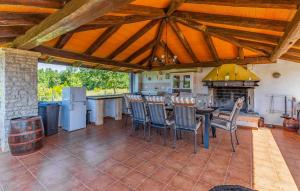 Zdjęcie z galerii obiektu Holiday Home Medulin 33 w Medulinie