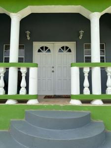 Η πρόσοψη ή η είσοδος του House Case en Bas Gros Islet
