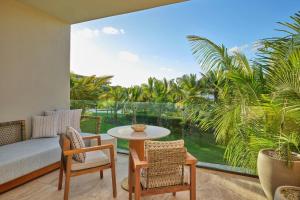 Zahrada ubytování The St. Regis Cap Cana Resort