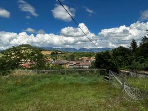 Gallery image of Apartment in Esanatoglia near Apennines Trails, cleaning included in Esanatoglia +32 photos