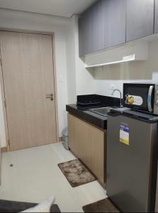 Nhà bếp/bếp nhỏ tại Unit A-1008 Style Residences