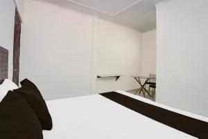 齐拉克普尔Hotel O The Aura Vibes的相册照片