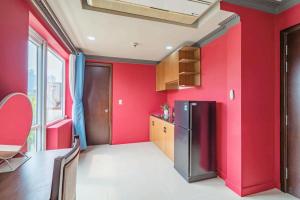 Kuchyň nebo kuchyňský kout v ubytování La Serena Hotel & Apartment