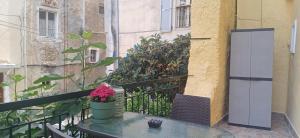 A balcony or terrace at Cozy Corfiot house