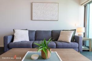 Istumisnurk majutusasutuses Harbour View Apartment On 11th Floor King Bed