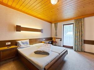 Posteľ alebo postele v izbe v ubytovaní Apartment in Saalbach-Hinterglemm near Ski Area