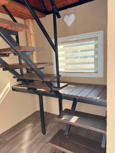 Poschodová posteľ alebo postele v izbe v ubytovaní Apartment Siofok, Somogy 10
