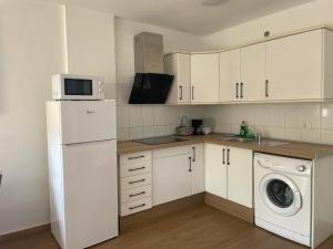 Kuchyň nebo kuchyňský kout v ubytování jardines del mar + 7 fotografií