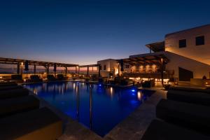 A piscina localizada em ananea Mykonos - Adults Only ou nos arredores