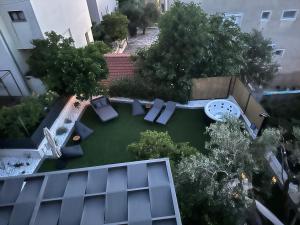 Zahrada ubytování Apartman Regius White