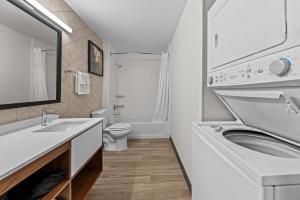 Koupelna v ubytování Everhome Suites Waco