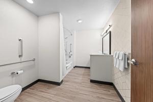 Koupelna v ubytování Everhome Suites Waco