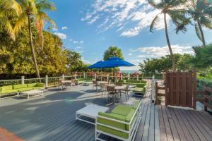 Zahrada ubytování Radisson Resort Miami Beach