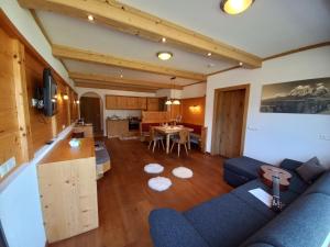 Kuchyňa alebo kuchynka v ubytovaní Appartement Gipfelsturm