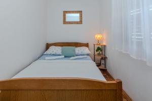 Gallery image of DALMATINO APARTMANI in Vir