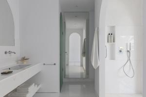 Bagno di Kassandra Palace Seaside Resort