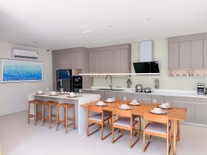 Η κουζίνα ή μικρή κουζίνα στο Luxpride 3BR near laguna friendly villa with Garden&pool