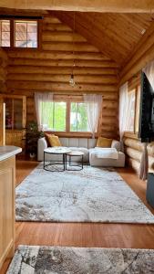 Posezení v ubytování River's Whisper Cottage + 29 fotografií