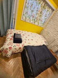 Una cama o camas en una habitación de ホテル The Standard Apartment Shibuya D 2020年オープン