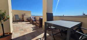 Nespecifikovaný výhled na moře nebo výhled na moře při pohledu z prázdninového domu