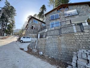 Billede fra billedgalleriet på Haven Lodge KhairaGali - Pine Ridge Residences #3 i Khaira Gali