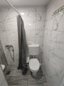 Koupelna v ubytování Apartmani Hub + 37 fotografií