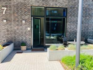 Exteriér nebo vchod ubytování Exclusive Aalborg Harbourfront Apartment with Private Entrance