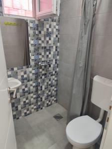 Koupelna v ubytování Apartmani Hub
