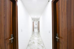 Foto sihtkohas New Delhi asuva majutusasutuse FabHotel Golden Key Inn Near Rajouri Garden galeriist